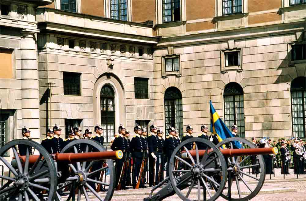 10 - Suecia - Estocolmo, cambio de guardia